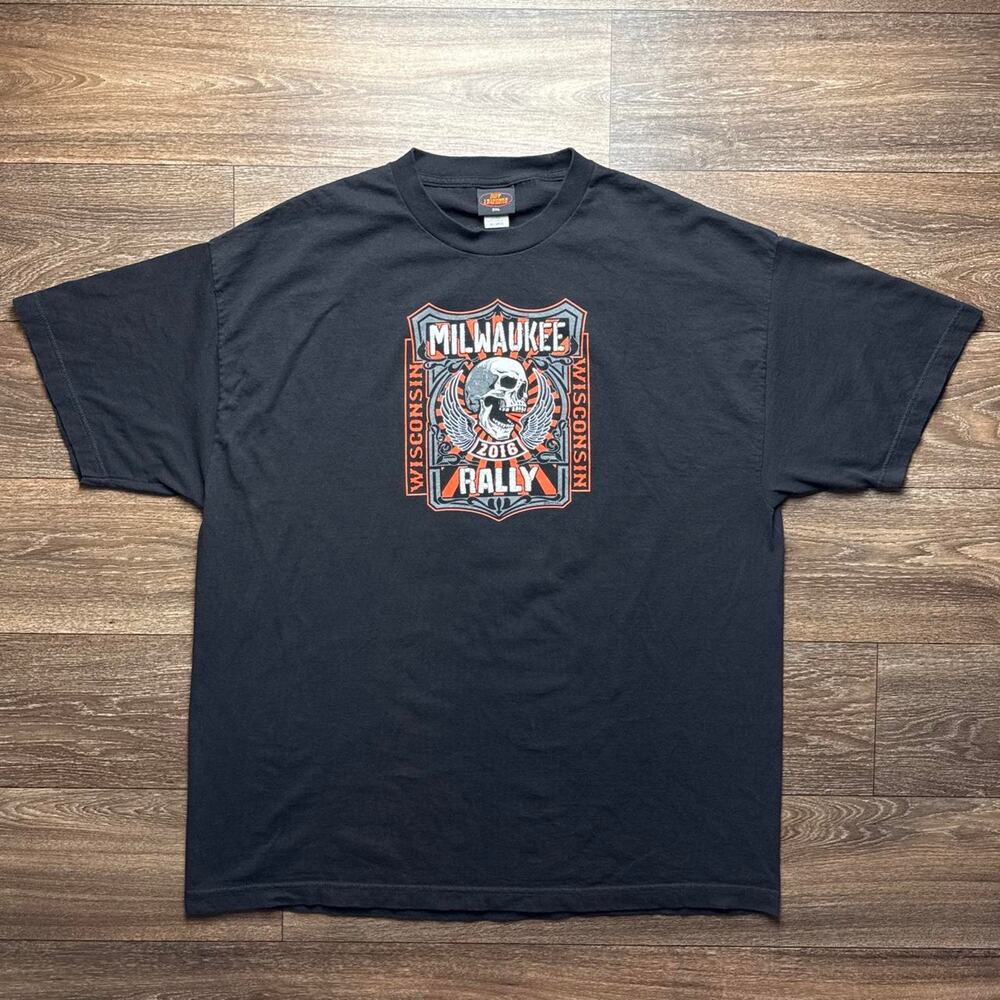 2016 Milwaukee Rally Harley Davidson Black Tee with Skull Graphic